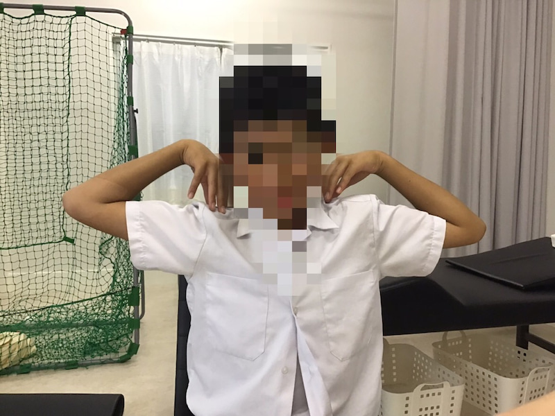 肘が曲がらなくなった症状が1回の施術で改善！② イメージ